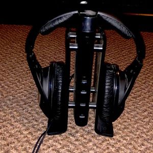 Sennheiser HDR 170 Over-Ear Studio Headphones